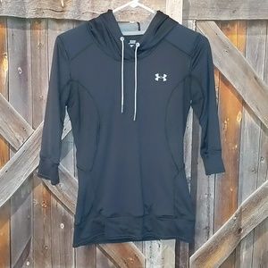 Under armour - quarter sleeve pullover - hooded
